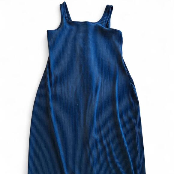 Black Ribbed Midi Dress - Picture 3 of 3